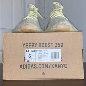 YEEZYs V2 BUTTER!! Price before:))
